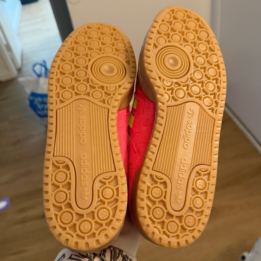 Adidas forum CL w
Brand new - Picture 4 of 8
